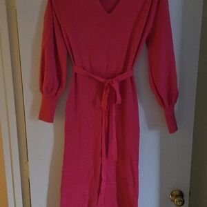 Elegant Pink Knit Dress
